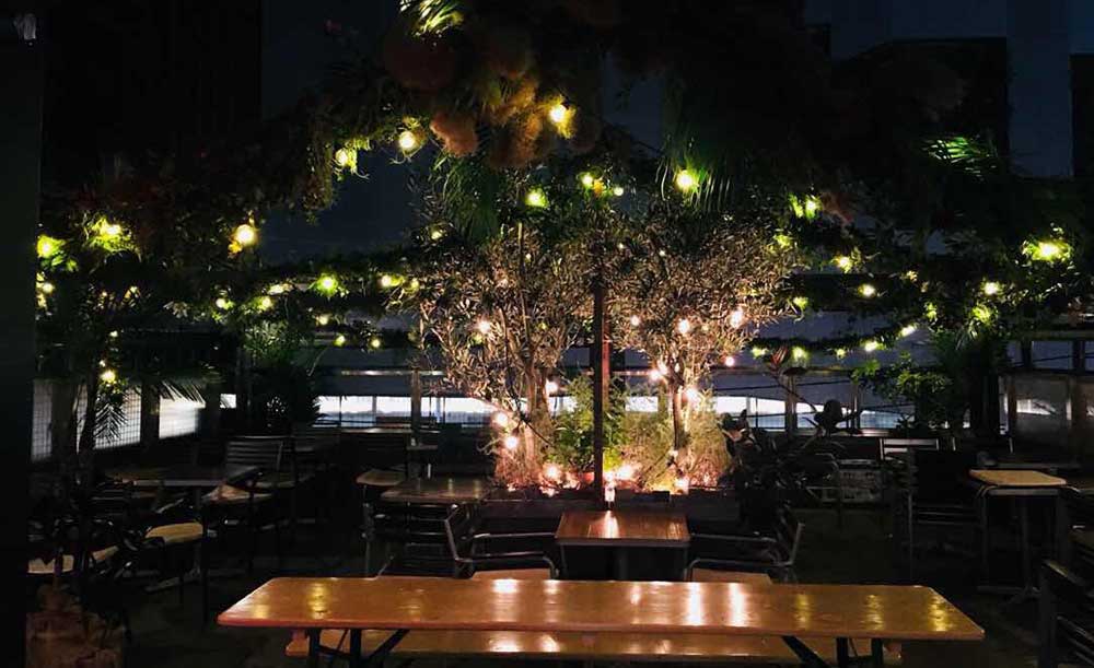 J.S.BURGERS CAFE新宿店_4