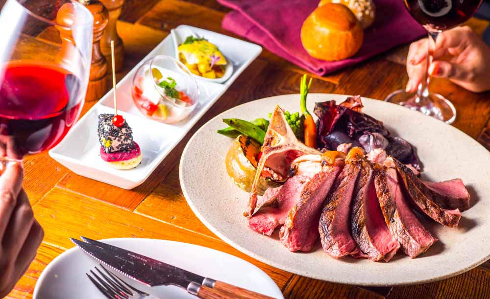Dining & Bar LAVAROCK 神谷町_3