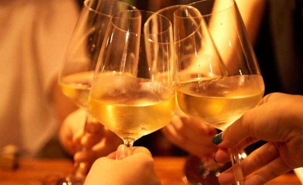 WINE BAL BiBBER 調布店_3