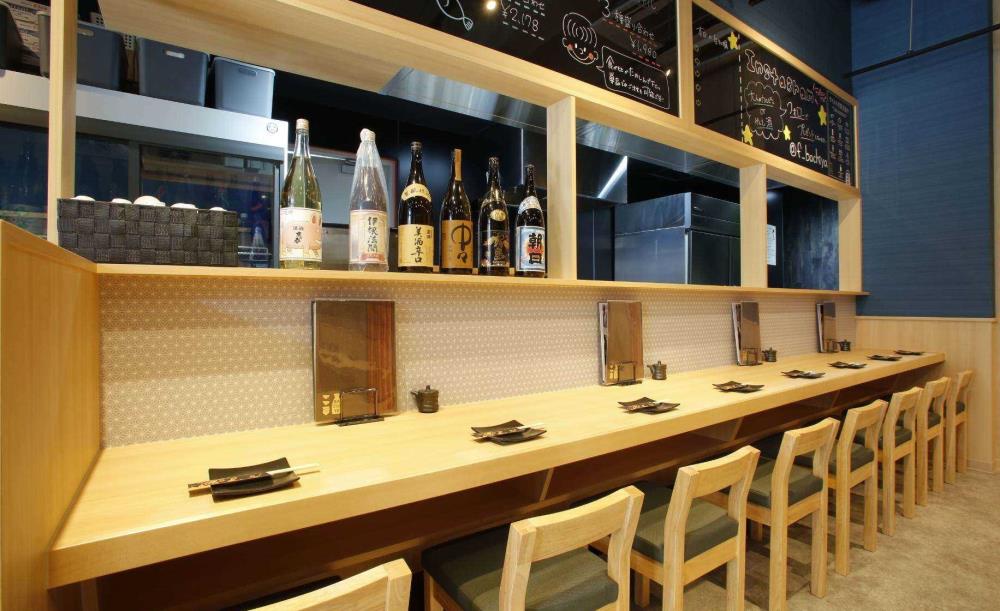 日本酒と牡蠣･･･時々おでんBACHIYA　府中店
