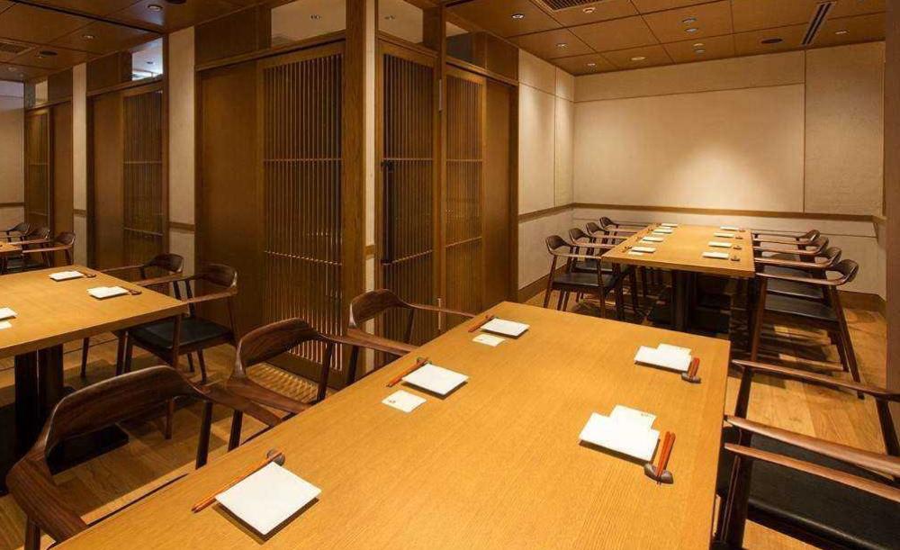 響 横浜スカイビル店