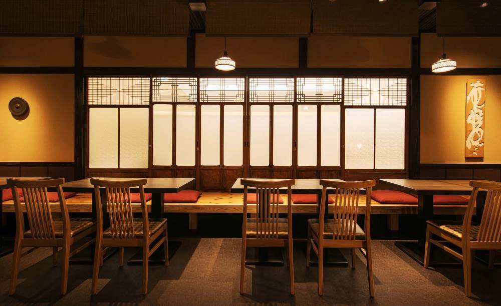 鉄板焼 鶏料理 かしわ 阪急西宮ガーデンズ店