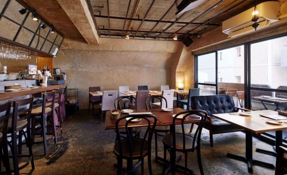 cafe and dining nurikabe