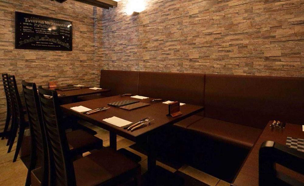 Taverna Mezzanotte