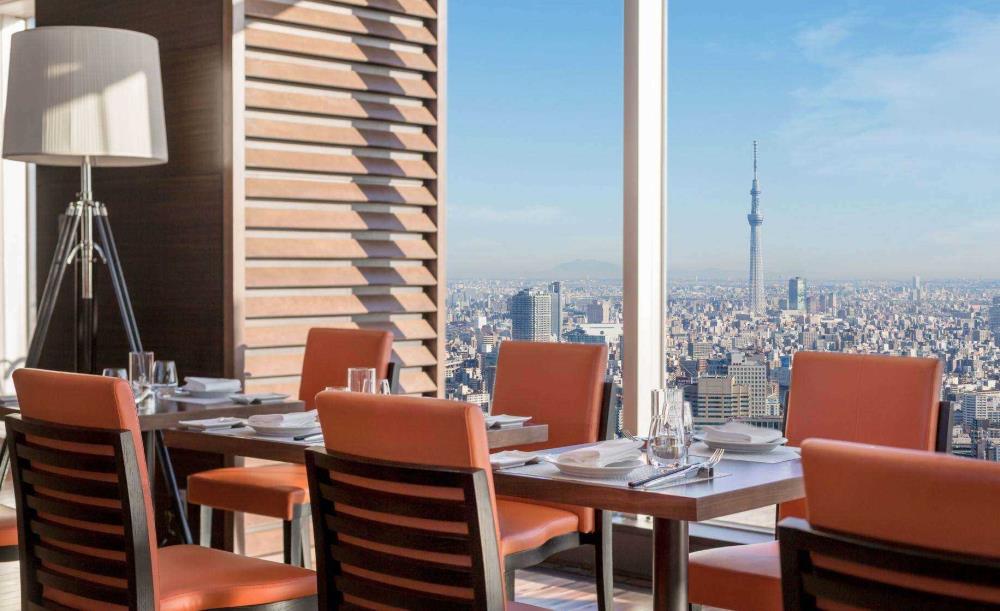 RESTAURANT LUKE with SKY LOUNGE