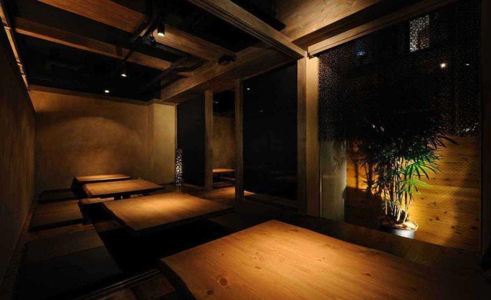 鉄板焼 お好み焼 まんまるの月 錦店（旧 鉄板 匠 まんまるの月 錦店）