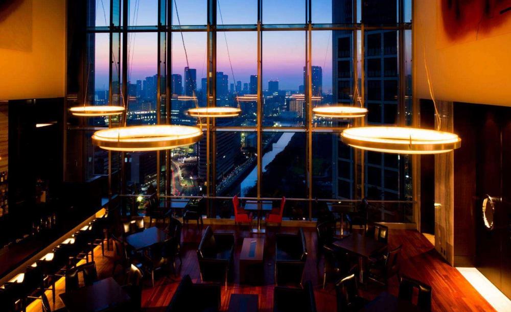 バー・ラウンジ「THE BAR」／ザ ロイヤルパークホテル アイコニック 東京汐留