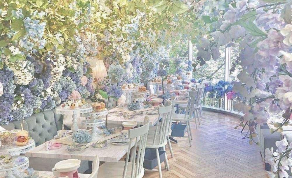 HAUTE COUTURE CAFE_2