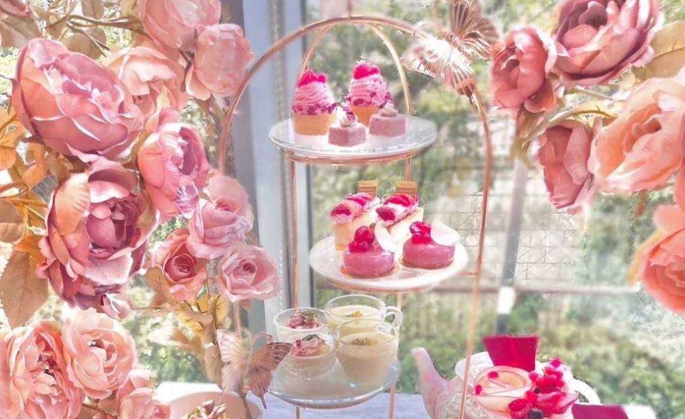 HAUTE COUTURE CAFE_3