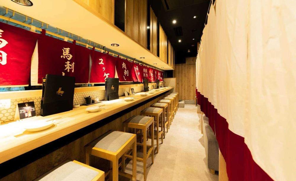 霜降り肉寿司食べ放題 タテガミ 栄本店