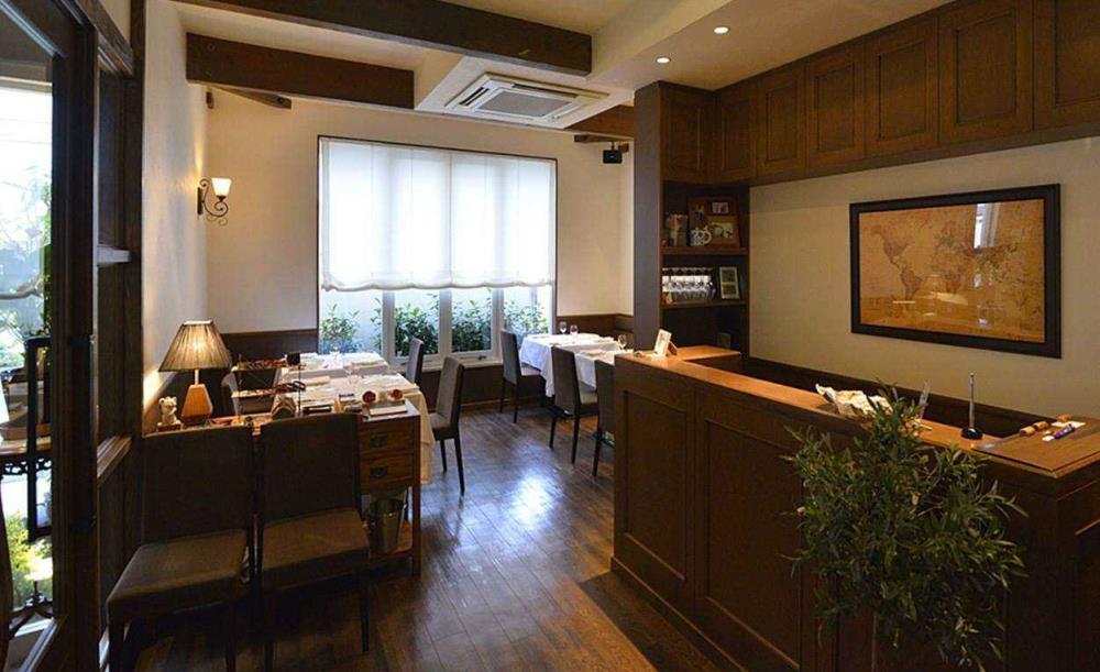 Bistro 東進堂