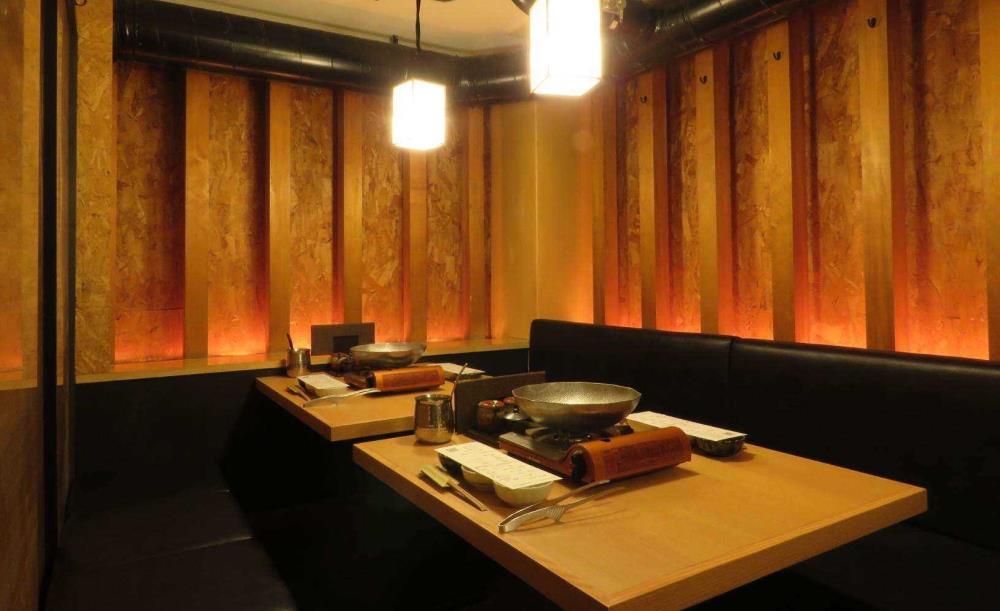 銀座しゃぶ輝 新橋店 完全個室 黒毛和牛 すき焼き しゃぶしゃぶ専門店