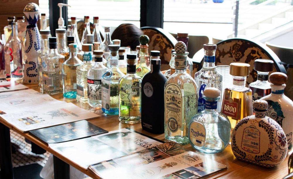 CIELITO LINDO BAR AND GRILL_4