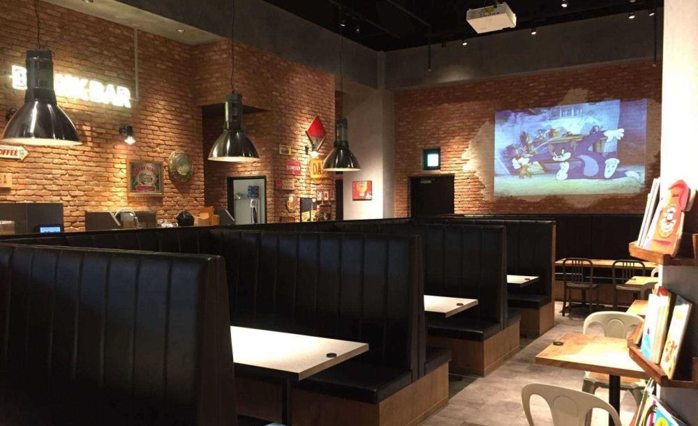 J.S. BURGERS CAFE 名古屋mozoワンダーシティ店