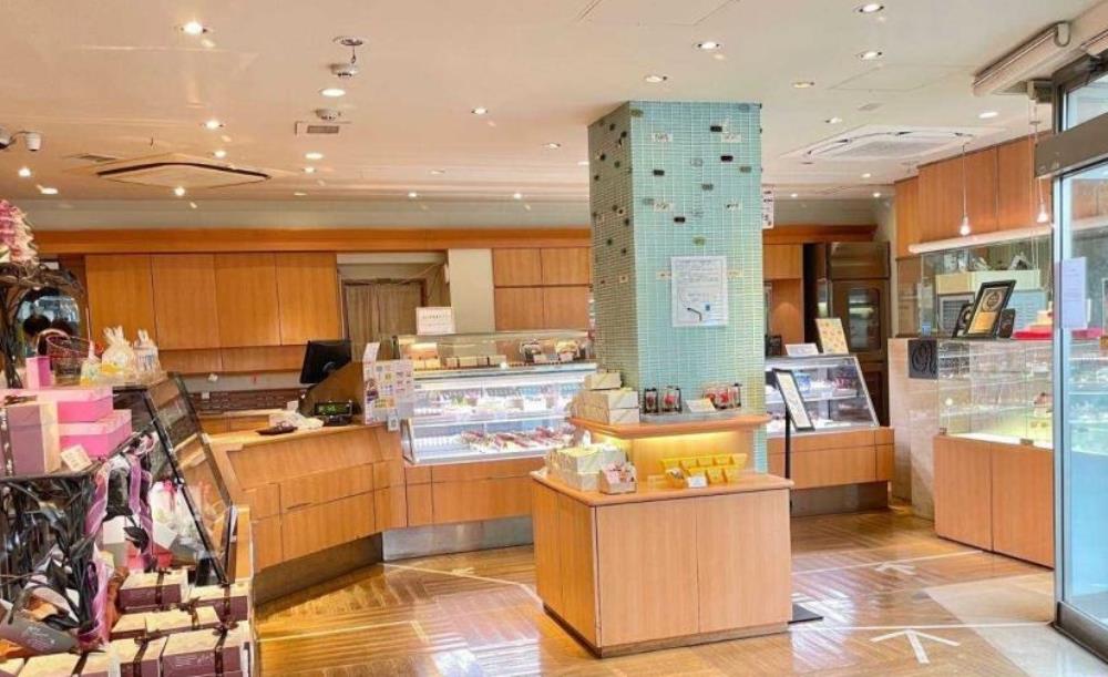 ベルグの４月 本店