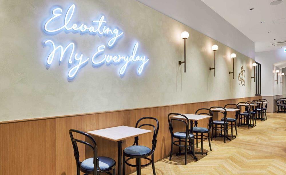 GODIVA cafe Hibiya