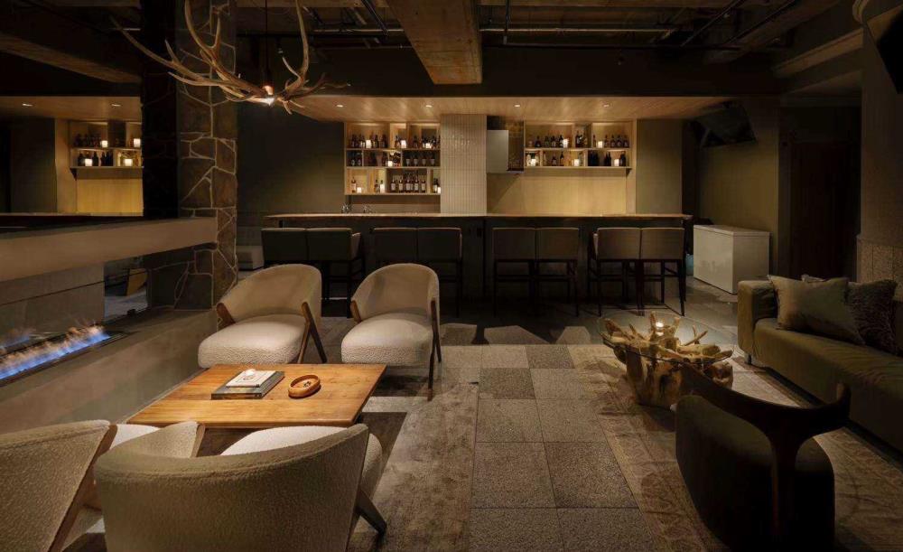 CAFE ＆ BAR POKKE