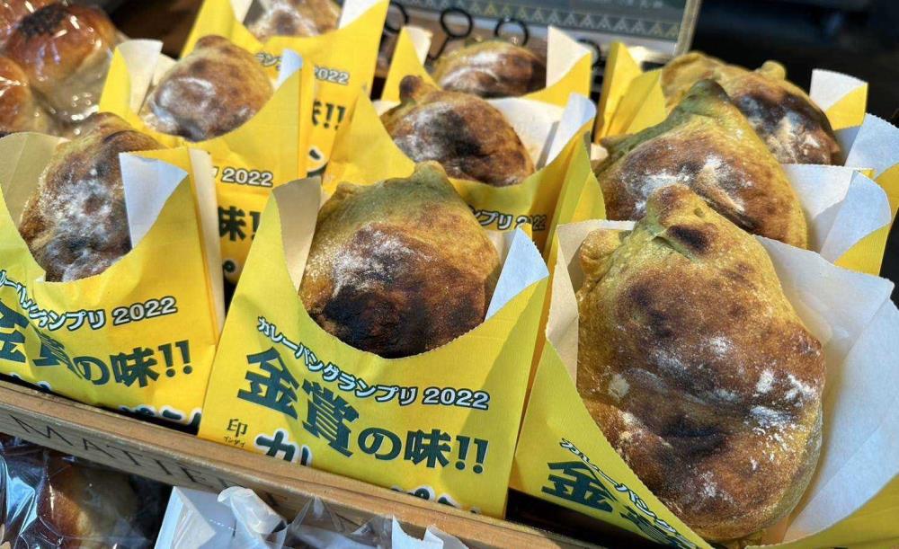 R baker 立川グリーンスプリングス店_3
