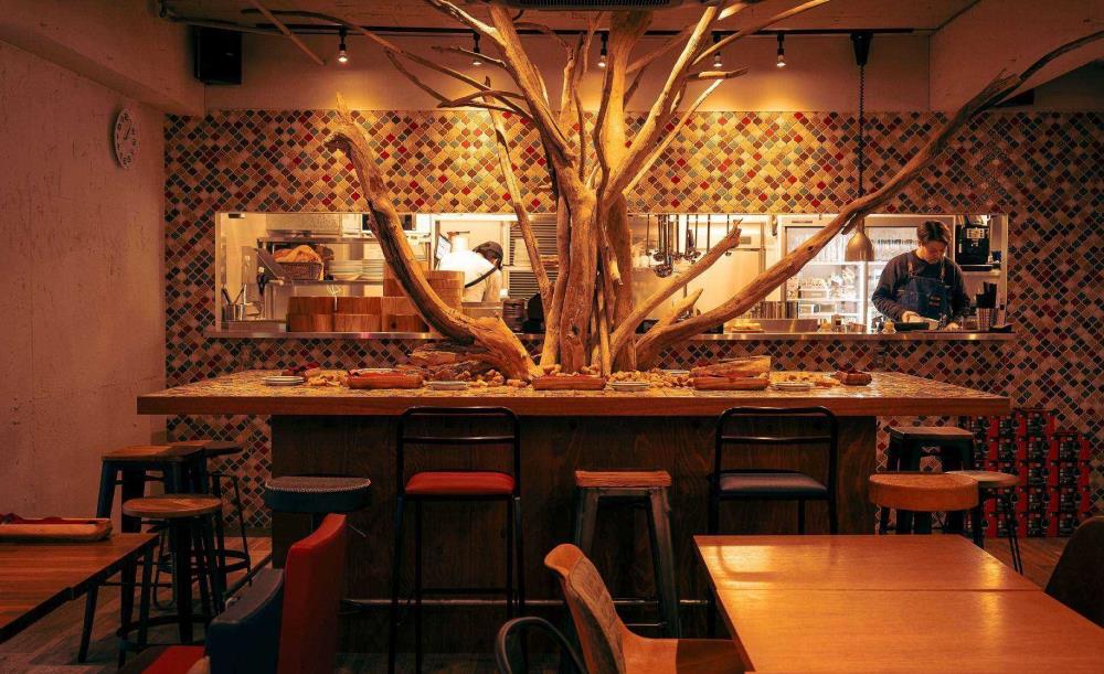 Wine restaurant The Attachment 池袋店_4