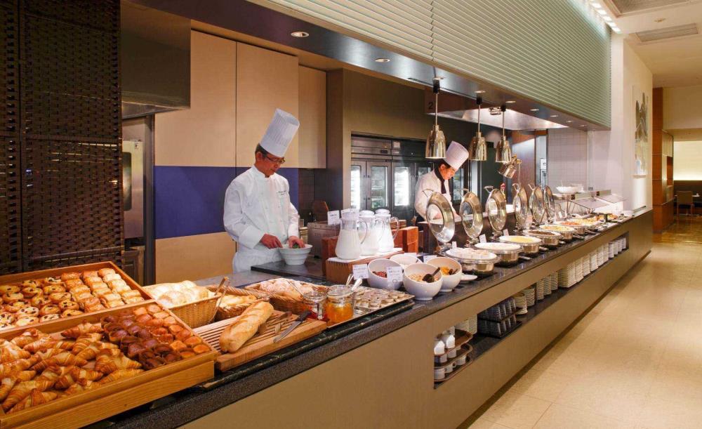 レストランカフェ「セレース」／ANAクラウンプラザホテル成田_2