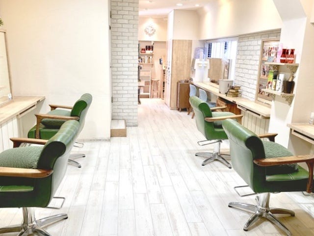 Hair Lounge Ayung