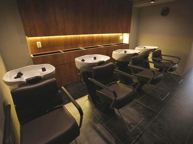 agir hair  所沢プロペ通り店_1
