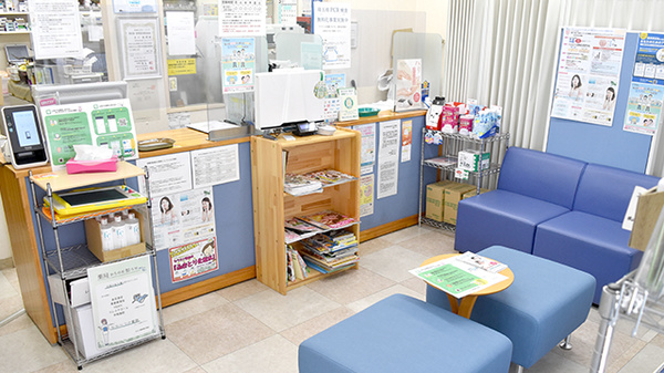 かえで薬局東大宮店_3