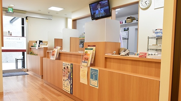あけぼの薬局　桂駅前店_3