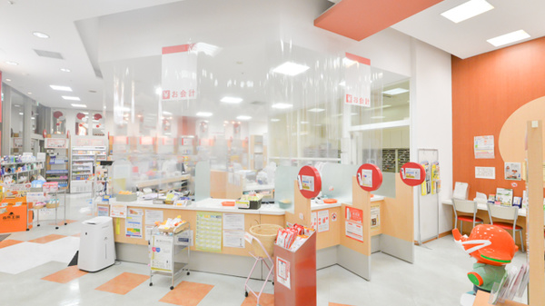 フタツカ薬局　なんばパークス_3
