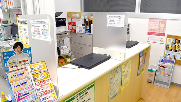 スギ薬局　神田駅東口店_3