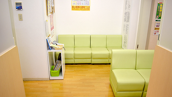 スギ薬局　新井薬師店_4
