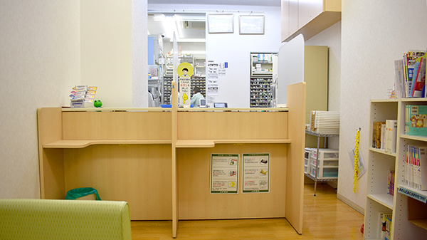 スギ薬局　新井薬師店_3