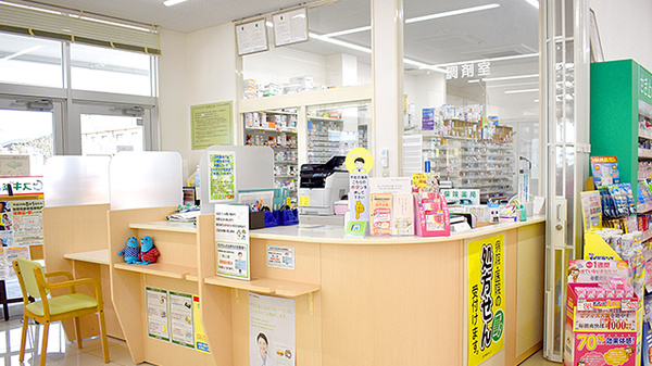 スギ薬局　柏豊四季店_3