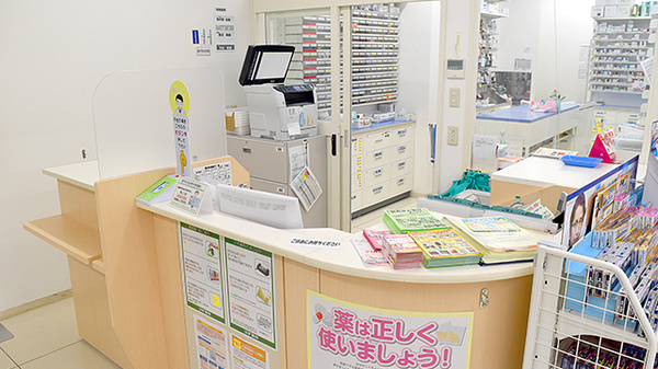 スギ薬局　練馬三丁目店_3