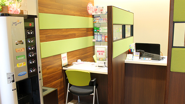 プラザ薬局　新福島店_4
