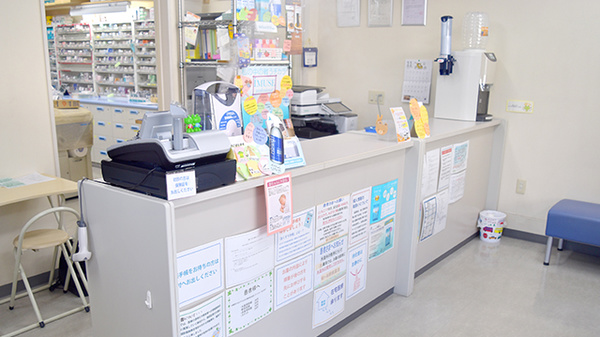 鳩ケ谷駅前薬局_7