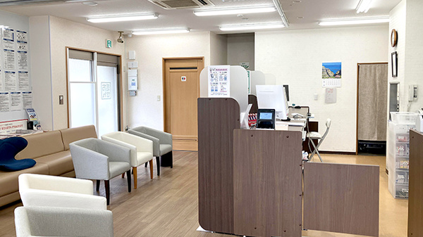 アサヒ薬局医大前店_2