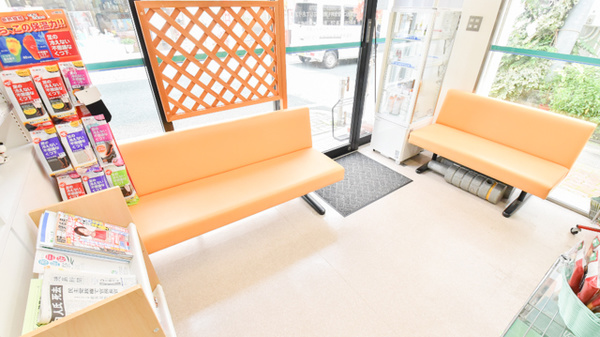 そうごう薬局　銀座通店_4