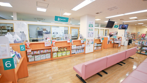 そうごう薬局　中間店_5