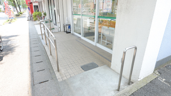そうごう薬局　干隈店_3