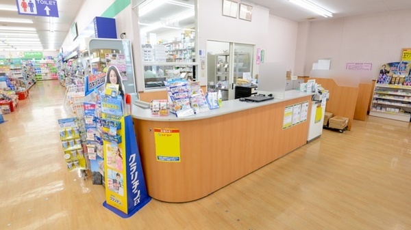 スギ薬局　汗干店_3