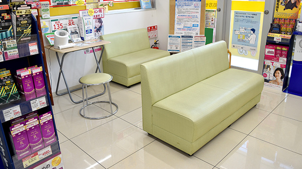 スギ薬局　豊中小曽根店_4