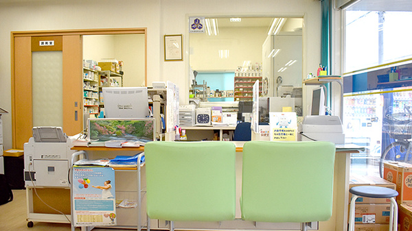 たけだ薬局　須賀神社前店_4