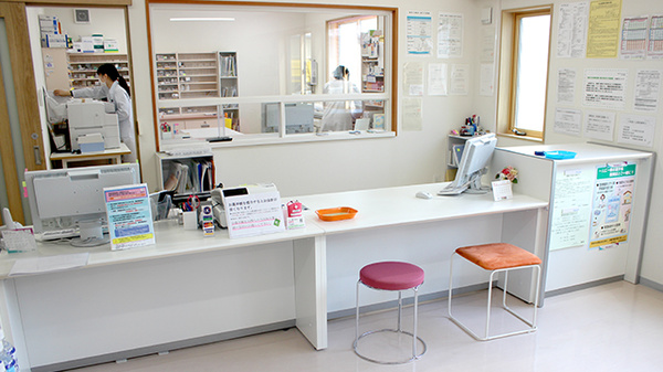 えぼし薬局　青田店_3