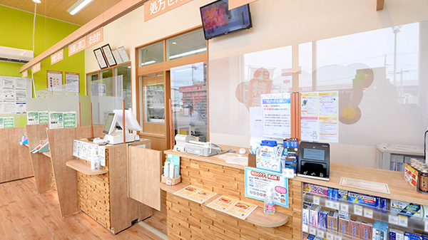 調剤薬局ツルハドラッグ黒石店_4