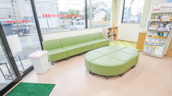 ハロー薬局　せと店_4
