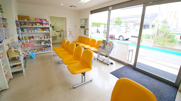 ハロー薬局　海津店_4