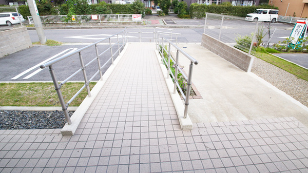 ハロー薬局　今伊勢店_3