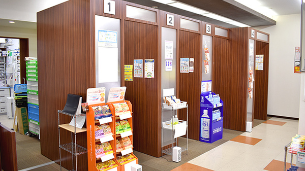 ココカラファイン薬局曙橋店_4