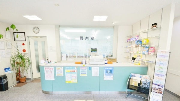 東大路調剤薬局_3